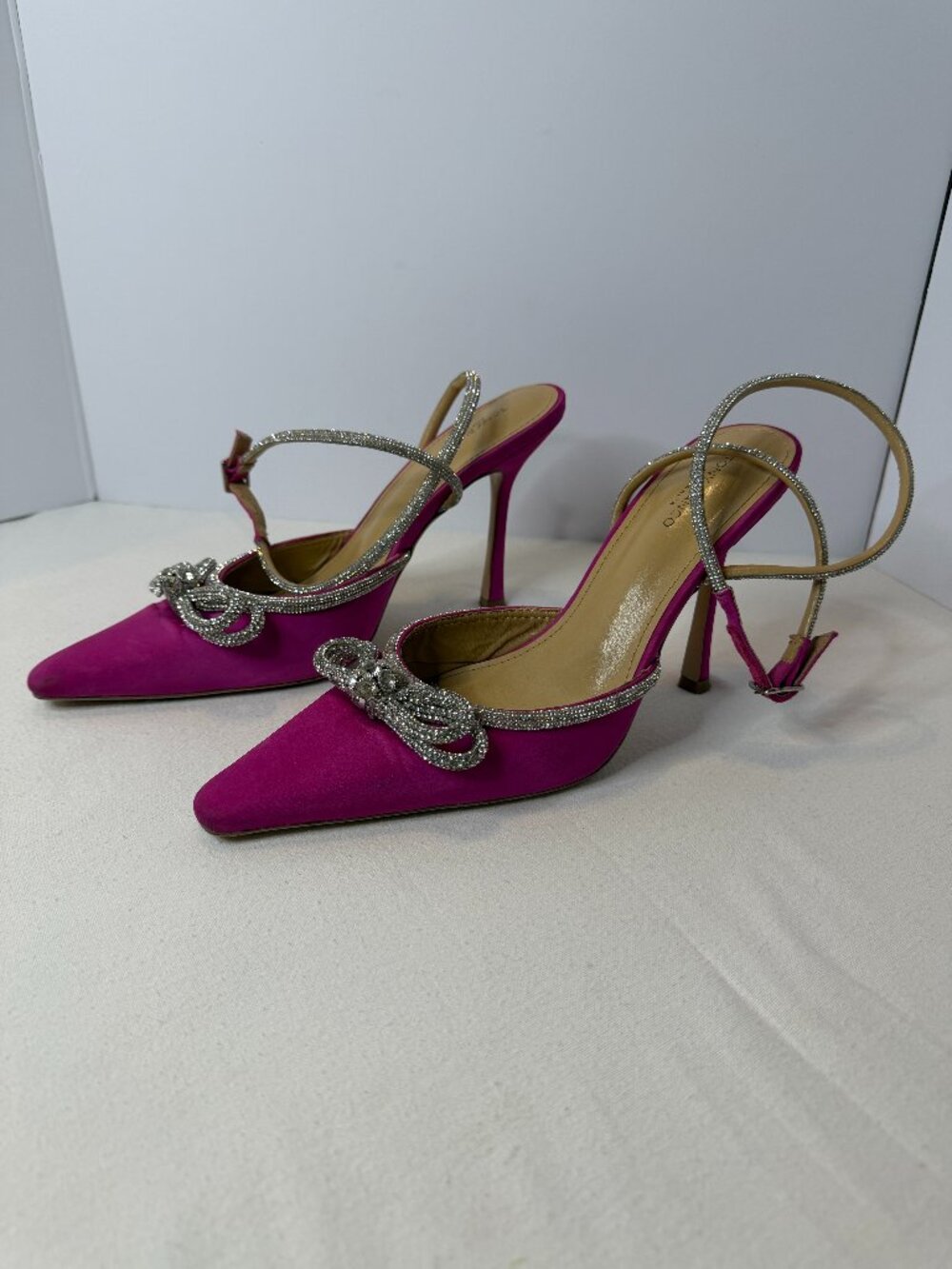 Tony Bianco Eros Pump‎ Pink Satin with Crystal Embellishments Size 9 1/2